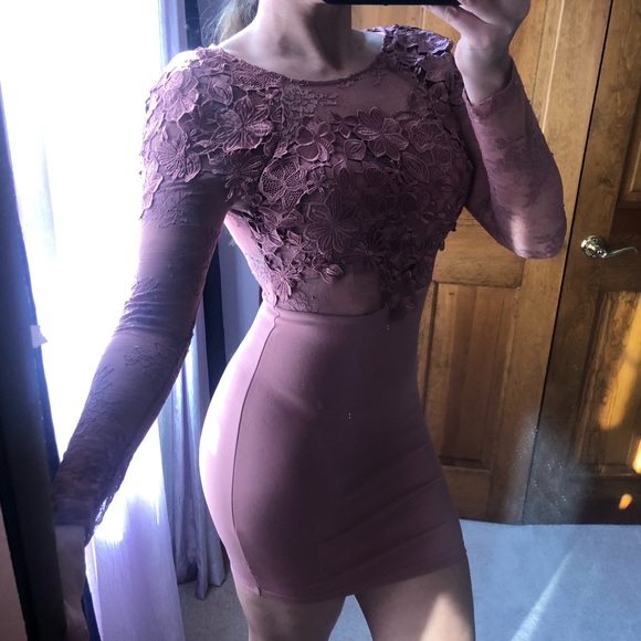 Dress - Picture 8 of 8